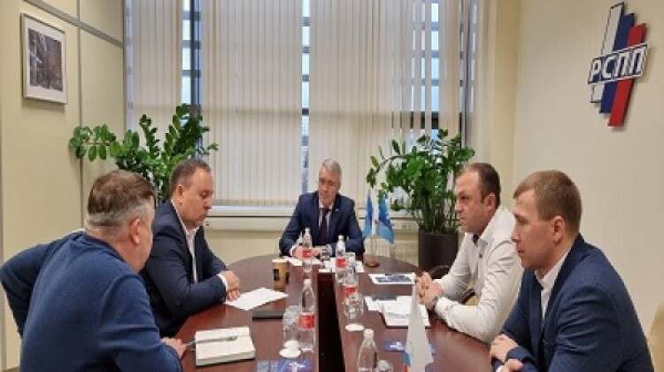 Владимир Колпаков инициировал встречу с депутатом Госдумы РФ
