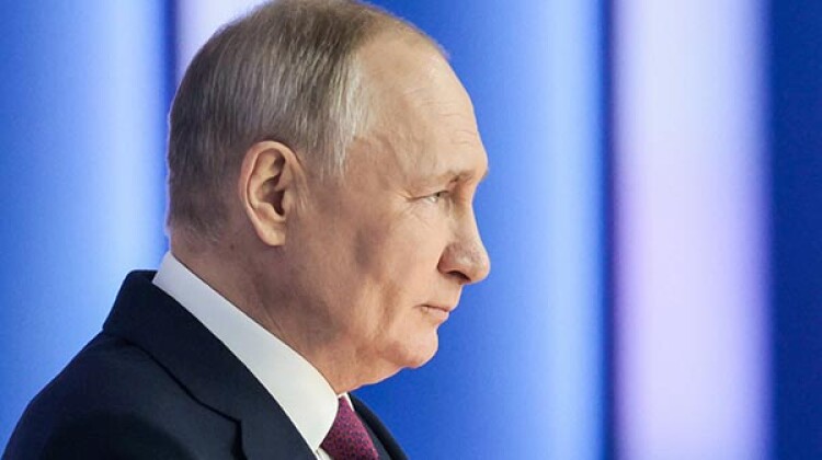 Путин заявил, что Россия приостанавливает участие в Договоре по сокращению СНВ