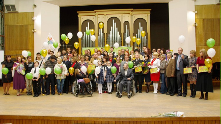 В Краснодаре награждены лауреаты Общественной награды за благотворительность и добровольчество за 2015 год