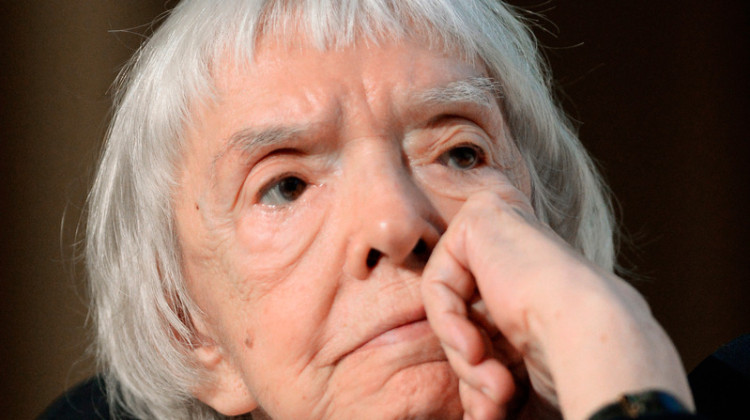 В Москве на 92-м году жизни скончалась старейшая российская правозащитница Людмила Алексеева