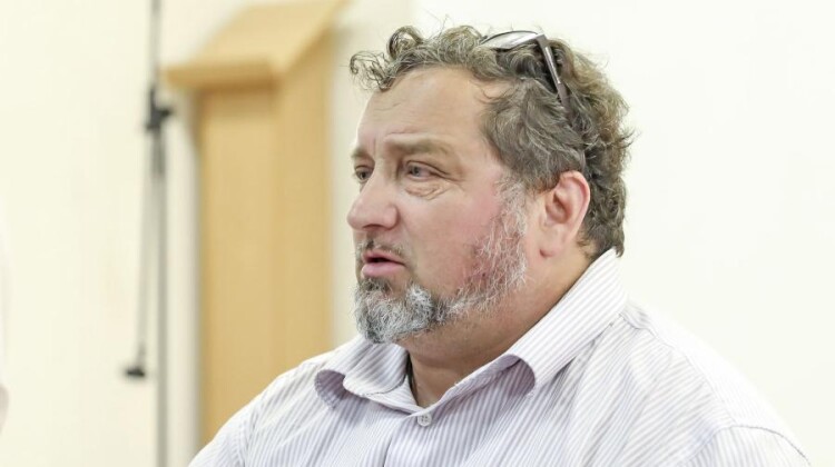 Андрей Бабушкин назвал долгожданным законопроект о праве главы Минюста без разрешений проверять колонии и СИЗО