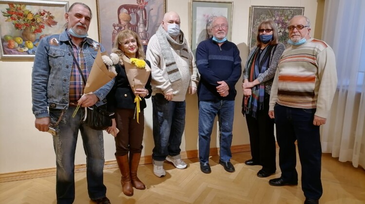 В Краснодаре открылась выставка с работами художников со всего мира