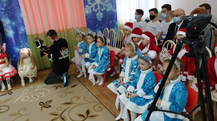 Новогодний праздник продолжился для воспитанников краснодарского детского сада