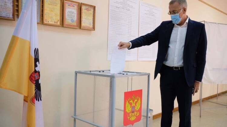 Председатель краевого СПЧ Андрей Зайцев проголосовал на выборах в Краснодаре