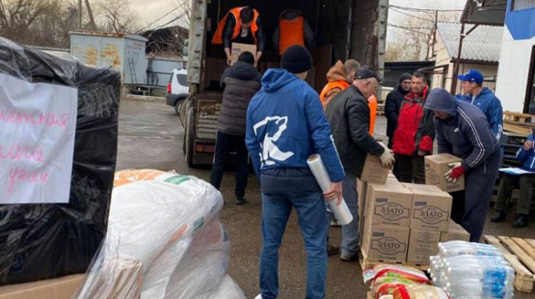 Вениамин Кондратьев: Практически в каждом муниципалитете края открыты пункты сбора гуманитарной помощи для беженцев из ДНР и ЛНР