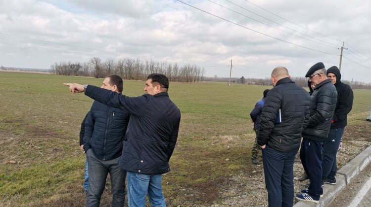 Фермеры Брюховецкого района обсудили вопрос доступа к дороге в селе Приречном