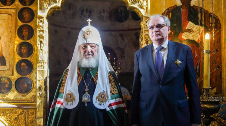 Патриарх наградил Валерия Фадеева орденом преподобного Сергия Радонежского III степени