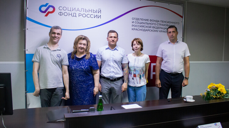 Беслан Аслаханов рассказал о встрече с представителями общественных организаций инвалидов