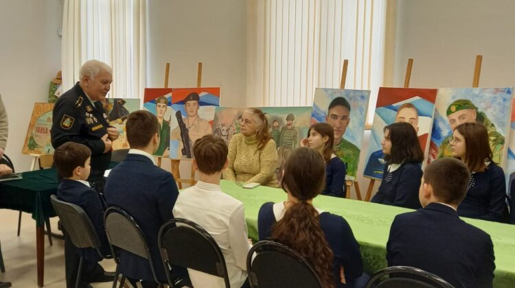 Александр Бабсков рассказал школьникам о жизни маршала Жукова